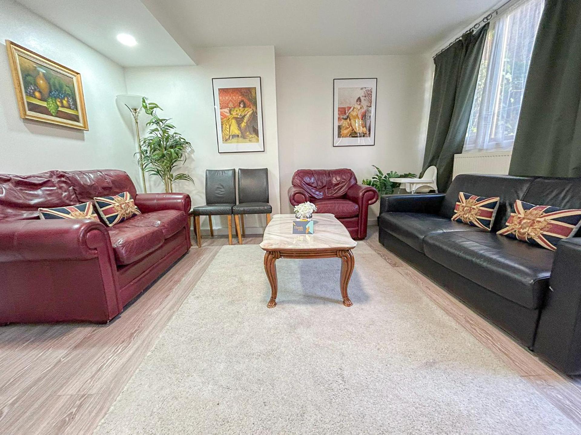 Cosy 3 Bedroom 3 Bathroom Flat With Private Garden- Maida Vale, Near Paddington *