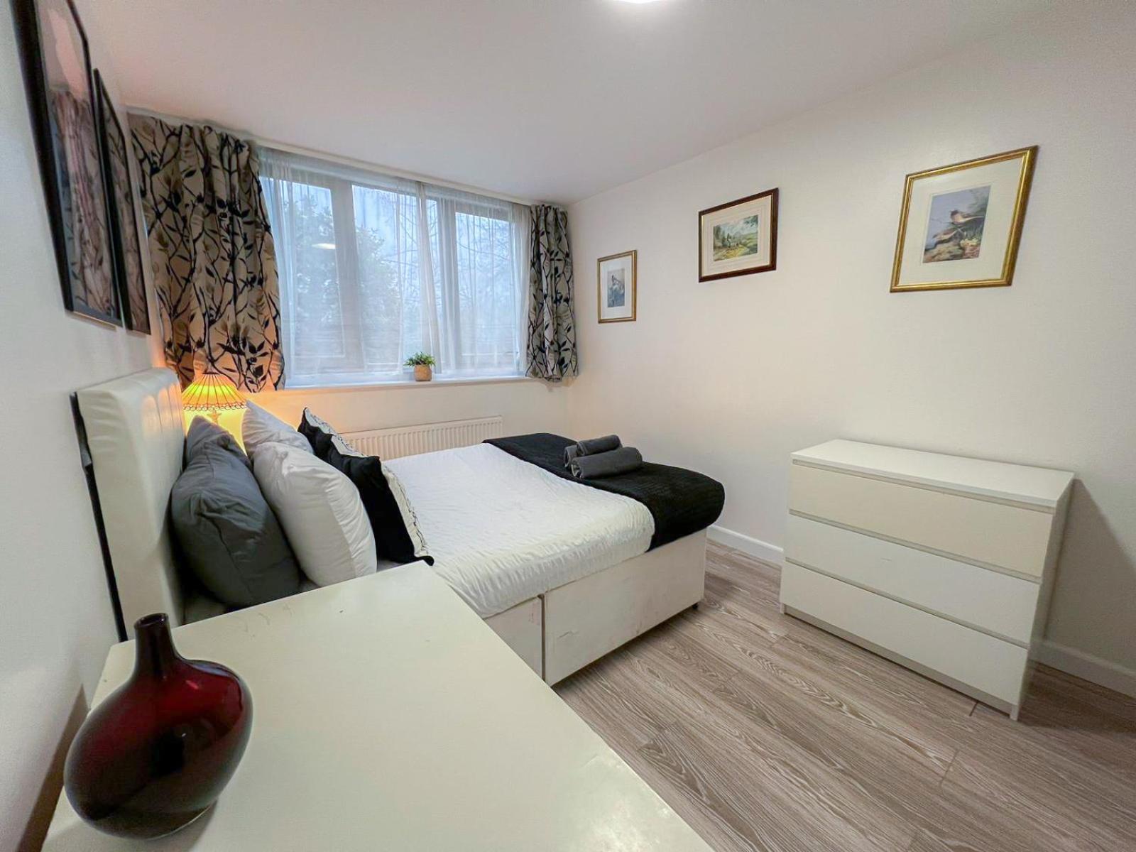 Cosy 3 Bedroom 3 Bathroom Flat With Private Garden- Maida Vale, Near Paddington Apartamento *
